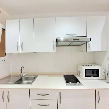 In Cristianos Front Of The With Pool And Wifi Apartament Arona (Tenerife)